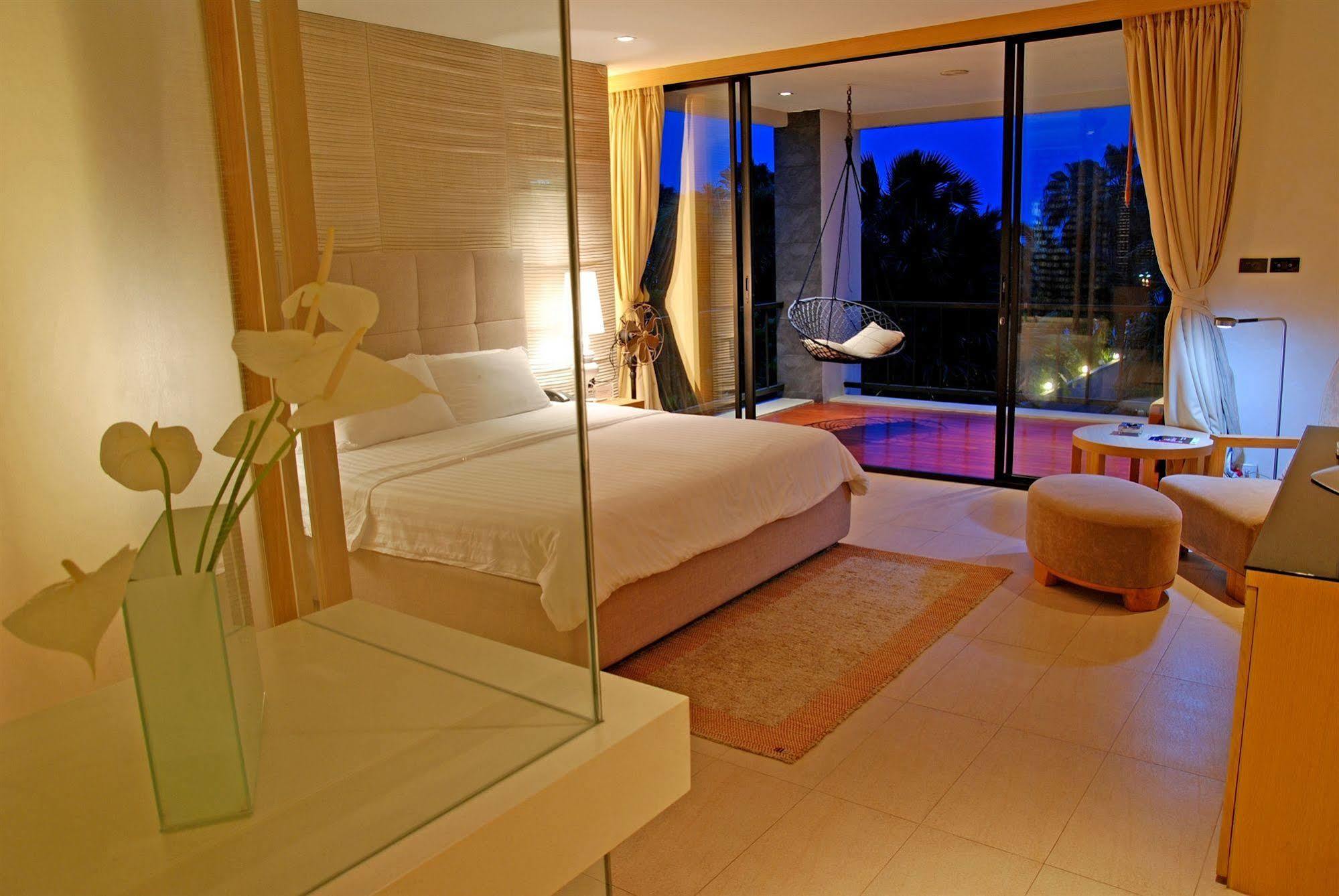 Dune Hua Hin Hotel Екстер'єр фото